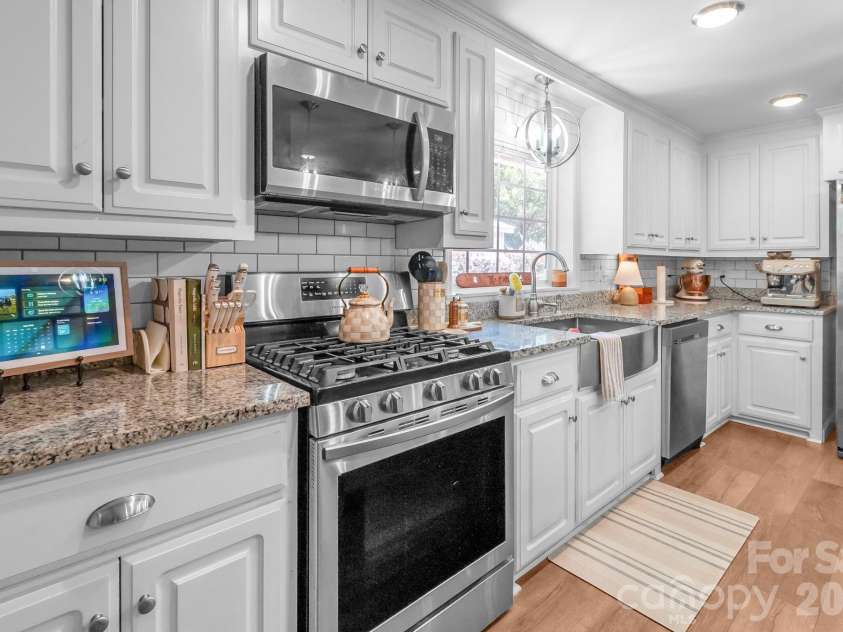 7398 Old Jefferson Highway, Kershaw, SC 29067.  MLS# CAR4410558, YatesRealty ID 42739. 