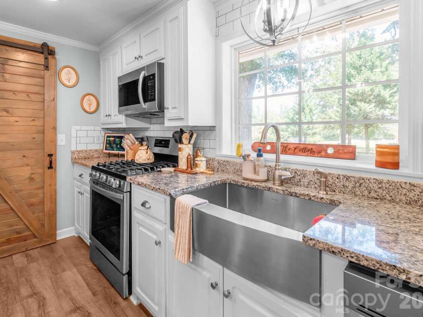 7398 Old Jefferson Highway, Kershaw, SC 29067.  MLS# CAR4410558, YatesRealty ID 42739. 