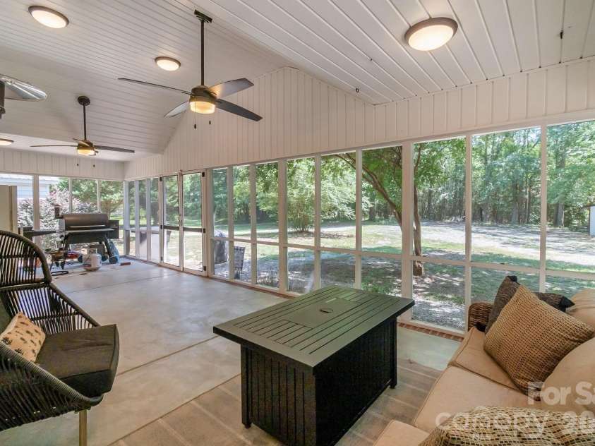 7398 Old Jefferson Highway, Kershaw, SC 29067.  MLS# CAR4410558, YatesRealty ID 42739. 
