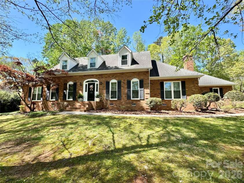 271 Ikerd Drive, Concord, NC 28025.  MLS# CAR4245802, YatesRealty ID 4274. Welcome to 271 Ikerd Drive!