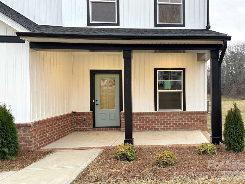 6221 King Wilkinson Road, Denver, NC 28037.  MLS# CAR4324470, YatesRealty ID 4274. 