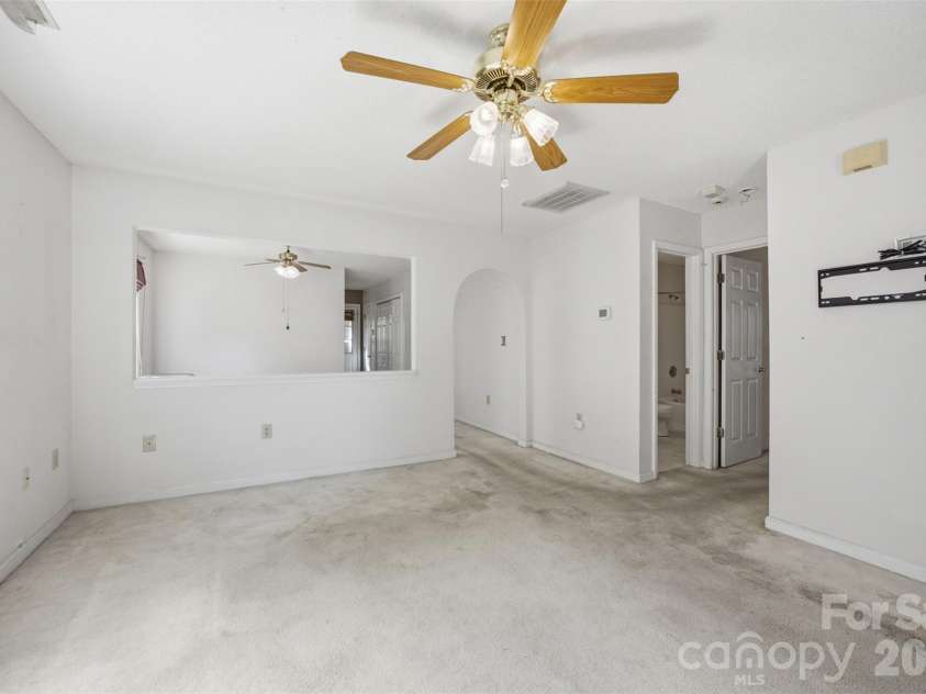 103 Watson Street, Belmont, NC 28012.  MLS# CAR4412349, YatesRealty ID 42741. 