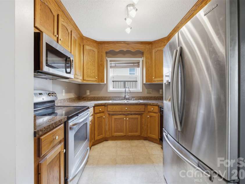 103 Watson Street, Belmont, NC 28012.  MLS# CAR4412349, YatesRealty ID 42741. 
