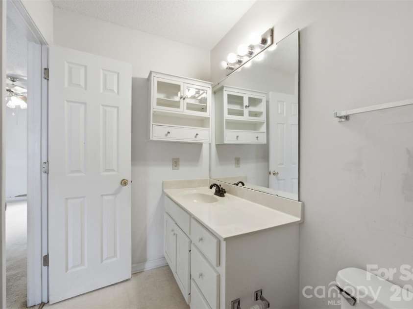 103 Watson Street, Belmont, NC 28012.  MLS# CAR4412349, YatesRealty ID 42741. 