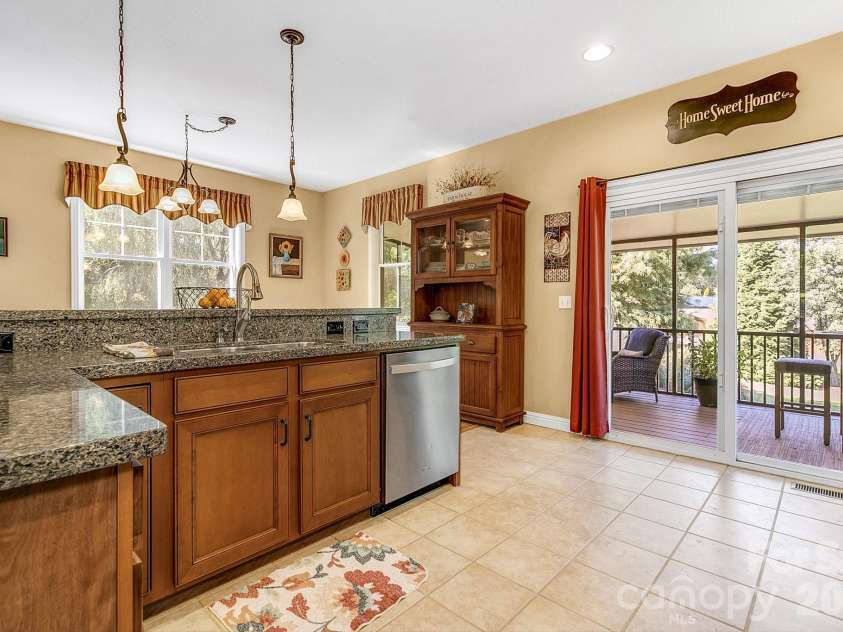 14 New Bishop Lane, Fletcher, NC 28732.  MLS# CAR4410015, YatesRealty ID 42742. 