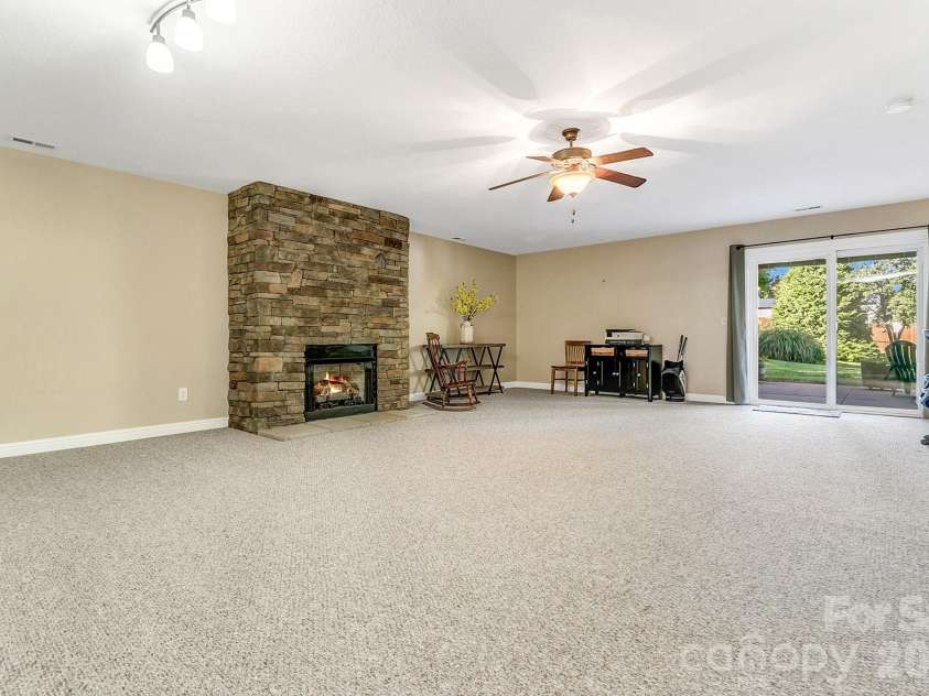 14 New Bishop Lane, Fletcher, NC 28732.  MLS# CAR4410015, YatesRealty ID 42742. 