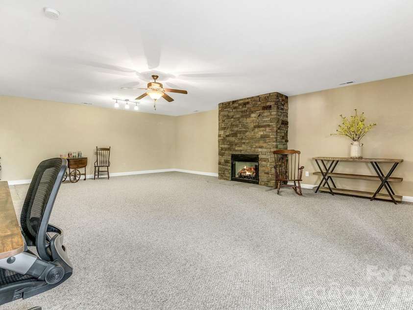 14 New Bishop Lane, Fletcher, NC 28732.  MLS# CAR4410015, YatesRealty ID 42742. 