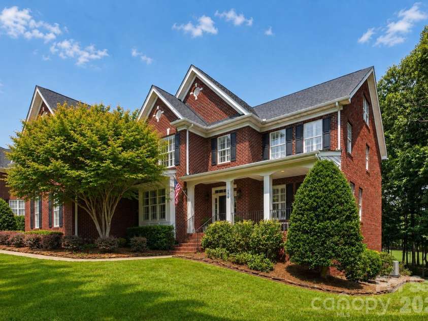 1910 Sycamore Berry Court, Mint Hill, NC 28227.  MLS# CAR4405835, YatesRealty ID 42744. FRONT (right corner)