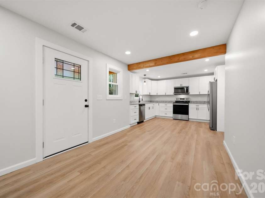 419 Rockyford Street, Morganton, NC 28655.  MLS# CAR4409469, YatesRealty ID 42745. 