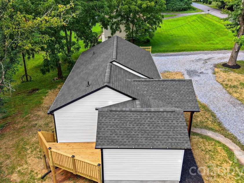 419 Rockyford Street, Morganton, NC 28655.  MLS# CAR4409469, YatesRealty ID 42745. 