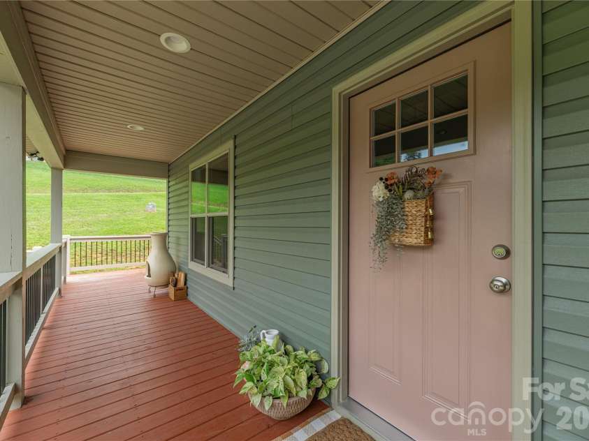 38 Sunrise Drive, Mars Hill, NC 28754.  MLS# CAR4406228, YatesRealty ID 42746. Main Entrance