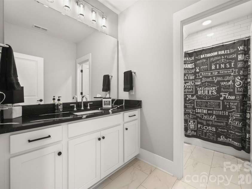 605 Hops Alley, Fort Mill, SC 29715.  MLS# CAR4406731, YatesRealty ID 42748. 