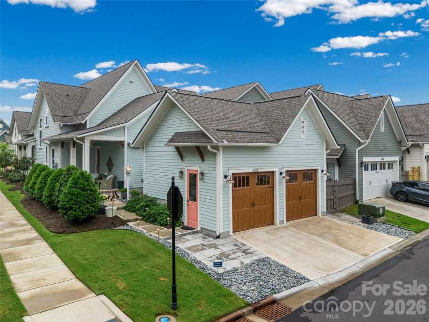 605 Hops Alley, Fort Mill, SC 29715.  MLS# CAR4406731, YatesRealty ID 42748. 