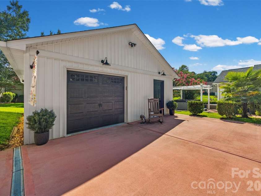 4410 Sol Aberman Road, Rock Hill, SC 29732.  MLS# CAR4410640, YatesRealty ID 42749. Single car garage