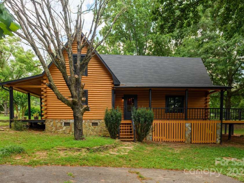 5309 Hall Street, Conover, NC 28613.  MLS# CAR4278034, YatesRealty ID 4275. 