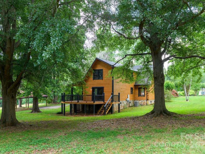 5309 Hall Street, Conover, NC 28613.  MLS# CAR4278034, YatesRealty ID 4275. 