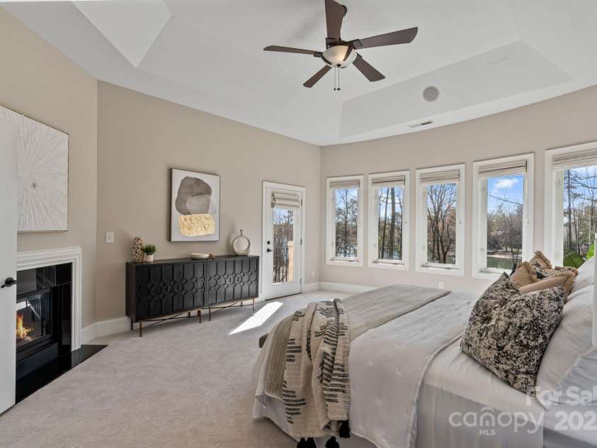 8016 West Bay Drive, Denver, NC 28037.  MLS# CAR4237848, YatesRealty ID 4275. 