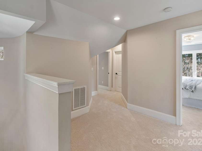 8016 West Bay Drive, Denver, NC 28037.  MLS# CAR4237848, YatesRealty ID 4275. 