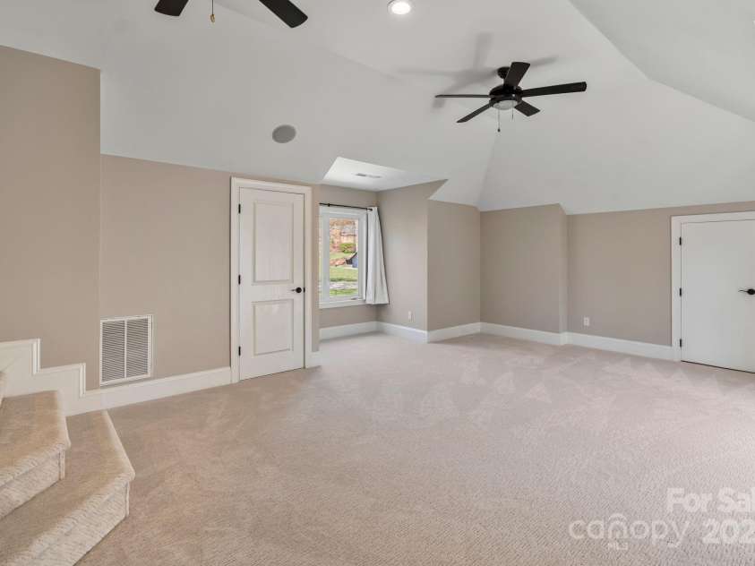 8016 West Bay Drive, Denver, NC 28037.  MLS# CAR4237848, YatesRealty ID 4275. 