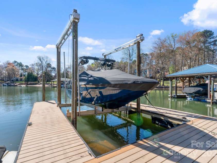 8016 West Bay Drive, Denver, NC 28037.  MLS# CAR4237848, YatesRealty ID 4275. 