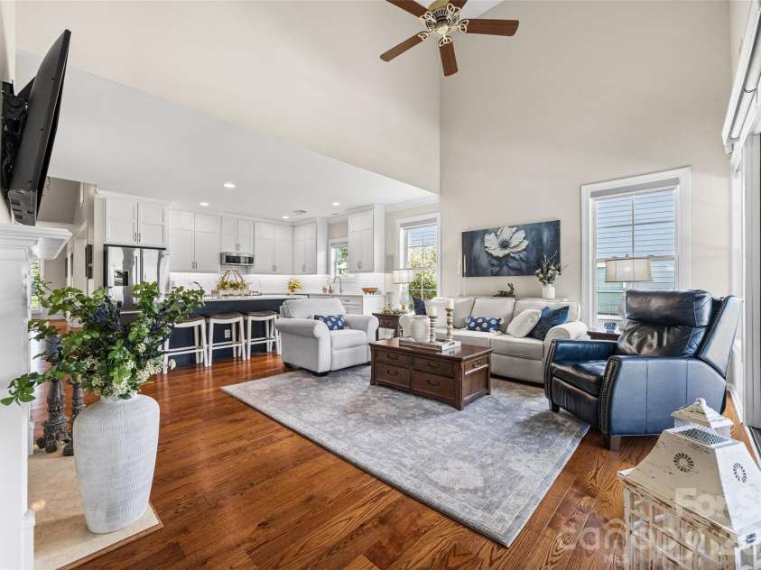 8621 Sequoia Grove Lane, Charlotte, NC 28214.  MLS# CAR4407064, YatesRealty ID 42751. The kitchen opens to the great room, showcasing a desirable open floor plan.