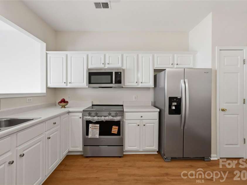 12411 Crowley Court, Charlotte, NC 28277.  MLS# CAR4407431, YatesRealty ID 42755. 