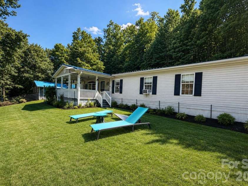59 Sprinkle Drive, Spruce Pine, NC 28777.  MLS# CAR4405242, YatesRealty ID 42759. 