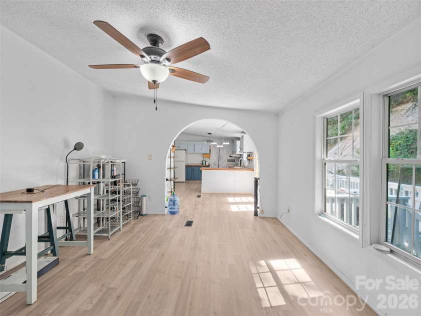 59 Sprinkle Drive, Spruce Pine, NC 28777.  MLS# CAR4405242, YatesRealty ID 42759. 