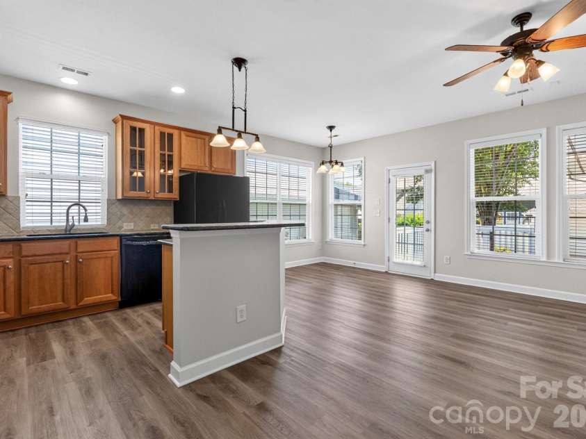 17620 Harbor Walk Drive, Cornelius, NC 28031.  MLS# CAR4401735, YatesRealty ID 42761. 