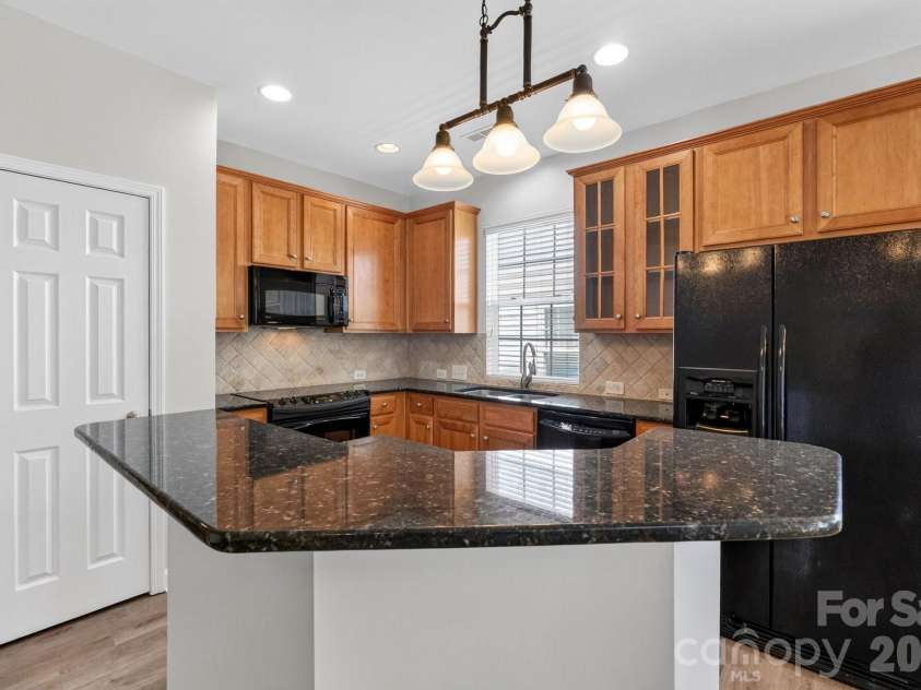 17620 Harbor Walk Drive, Cornelius, NC 28031.  MLS# CAR4401735, YatesRealty ID 42761. 