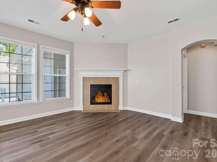 17620 Harbor Walk Drive, Cornelius, NC 28031.  MLS# CAR4401735, YatesRealty ID 42761. 