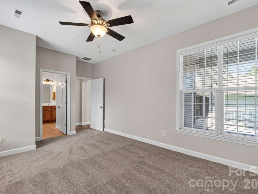 17620 Harbor Walk Drive, Cornelius, NC 28031.  MLS# CAR4401735, YatesRealty ID 42761. 