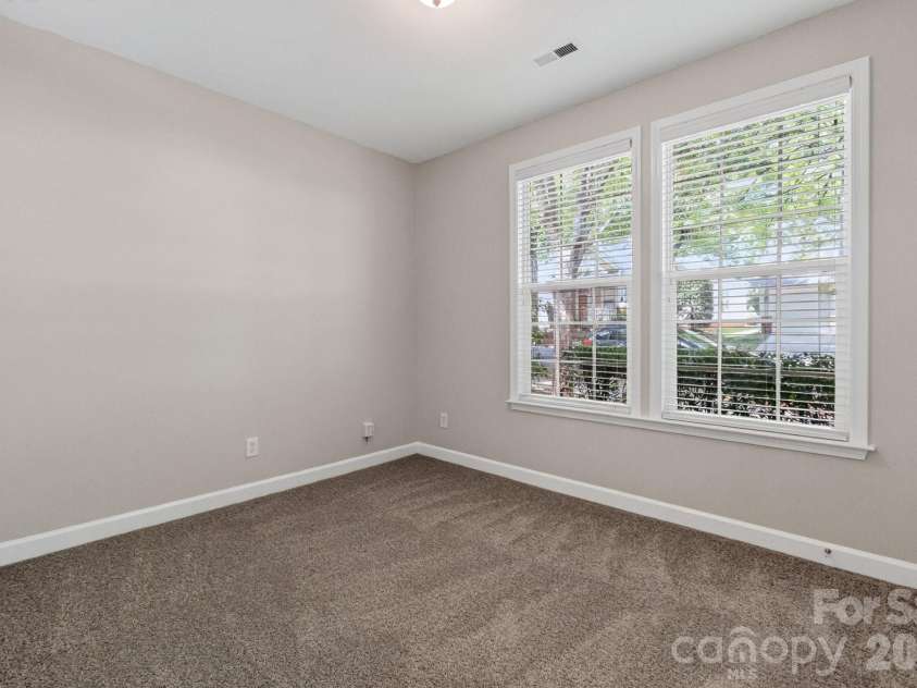 17620 Harbor Walk Drive, Cornelius, NC 28031.  MLS# CAR4401735, YatesRealty ID 42761. 