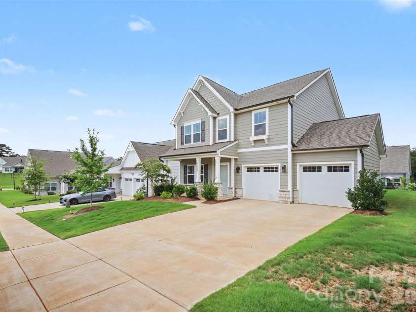 44024 Donald Ross Court, Lancaster, SC 29720.  MLS# CAR4411020, YatesRealty ID 42763. 
