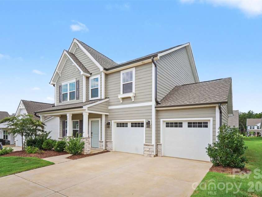 44024 Donald Ross Court, Lancaster, SC 29720.  MLS# CAR4411020, YatesRealty ID 42763. 