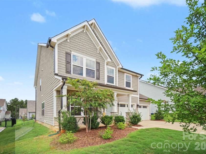 44024 Donald Ross Court, Lancaster, SC 29720.  MLS# CAR4411020, YatesRealty ID 42763. 