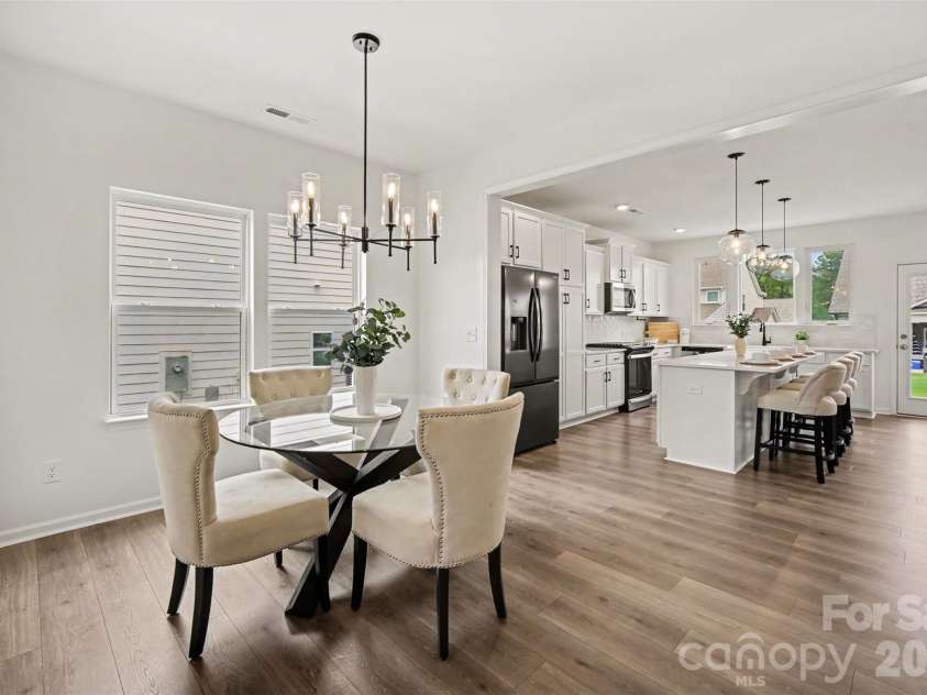 44024 Donald Ross Court, Lancaster, SC 29720.  MLS# CAR4411020, YatesRealty ID 42763. Dining Area