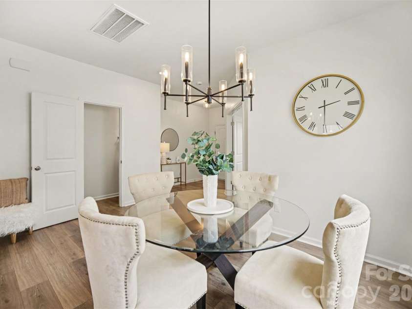 44024 Donald Ross Court, Lancaster, SC 29720.  MLS# CAR4411020, YatesRealty ID 42763. Dining Area