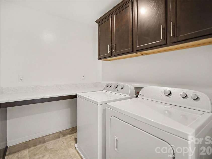 44024 Donald Ross Court, Lancaster, SC 29720.  MLS# CAR4411020, YatesRealty ID 42763. Laundry Room