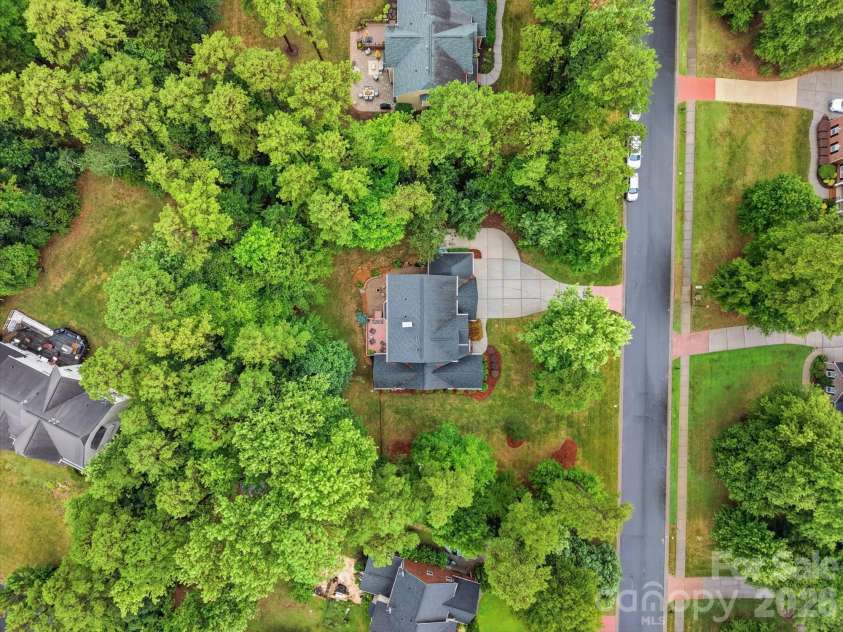 5630 Turkey Oak Drive, Mint Hill, NC 28227.  MLS# CAR4406060, YatesRealty ID 42764. 