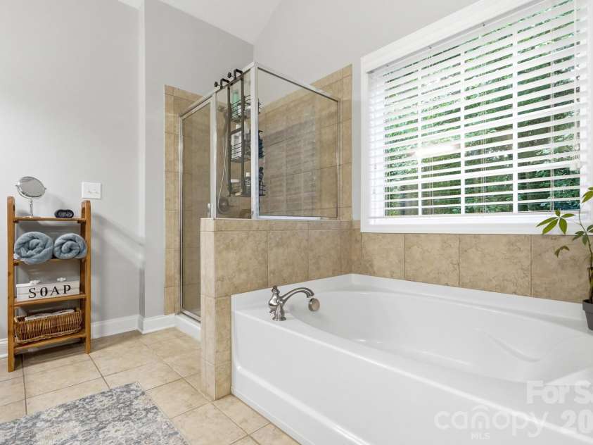 5630 Turkey Oak Drive, Mint Hill, NC 28227.  MLS# CAR4406060, YatesRealty ID 42764. 