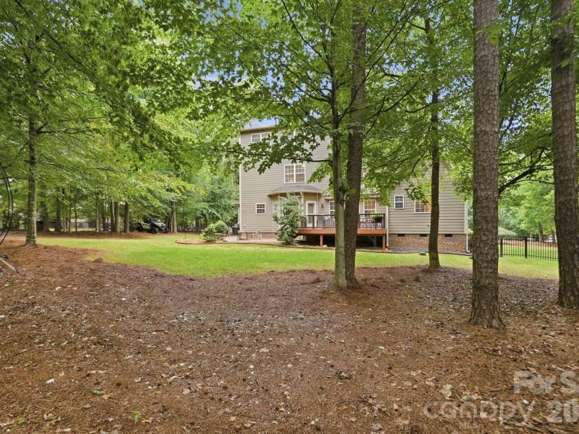 5630 Turkey Oak Drive, Mint Hill, NC 28227.  MLS# CAR4406060, YatesRealty ID 42764. 
