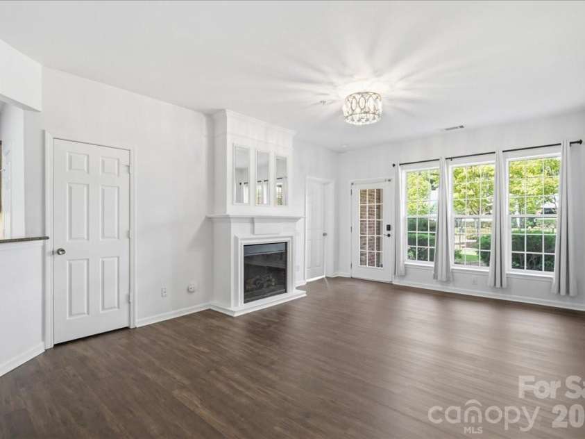 14817 Santa Lucia Drive, Charlotte, NC 28277.  MLS# CAR4412979, YatesRealty ID 42768. 