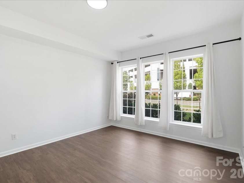 14817 Santa Lucia Drive, Charlotte, NC 28277.  MLS# CAR4412979, YatesRealty ID 42768. PRIMARY BEDROOM ON MAIN FLOOR