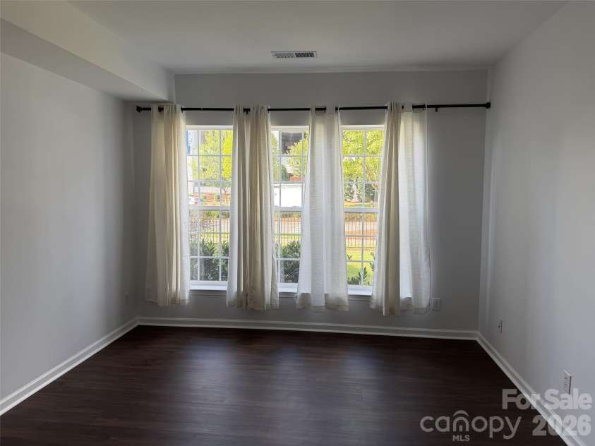 14817 Santa Lucia Drive, Charlotte, NC 28277.  MLS# CAR4412979, YatesRealty ID 42768. PRIMARY ENSUITE