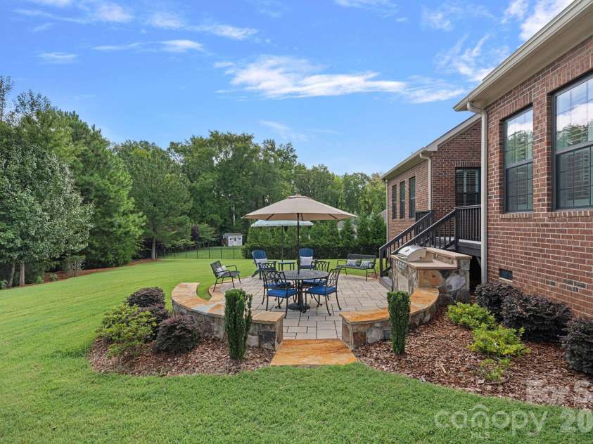 107 Barlow Street, Marvin, NC 28173.  MLS# CAR4412765, YatesRealty ID 42769. 