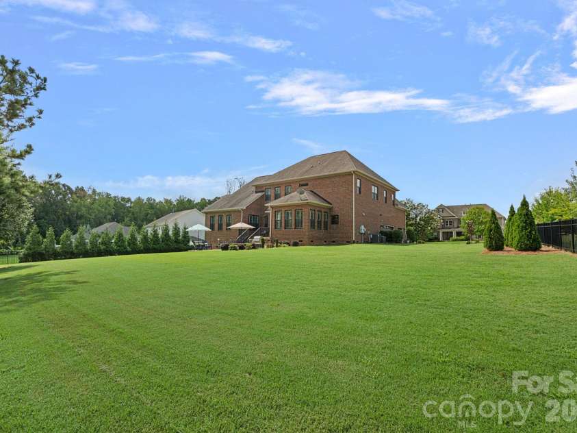 107 Barlow Street, Marvin, NC 28173.  MLS# CAR4412765, YatesRealty ID 42769. 