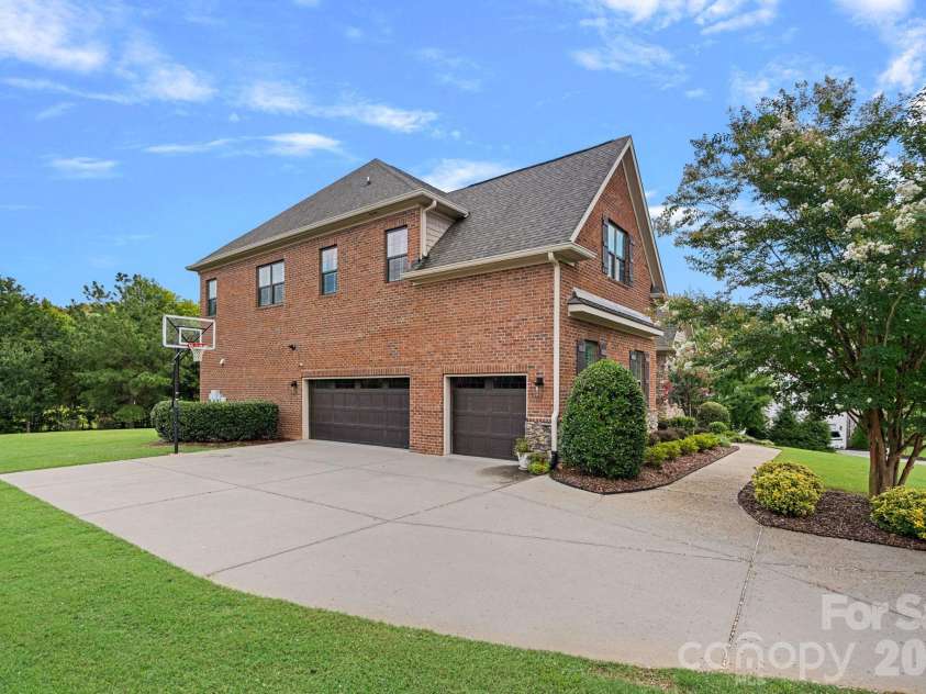 107 Barlow Street, Marvin, NC 28173.  MLS# CAR4412765, YatesRealty ID 42769. 