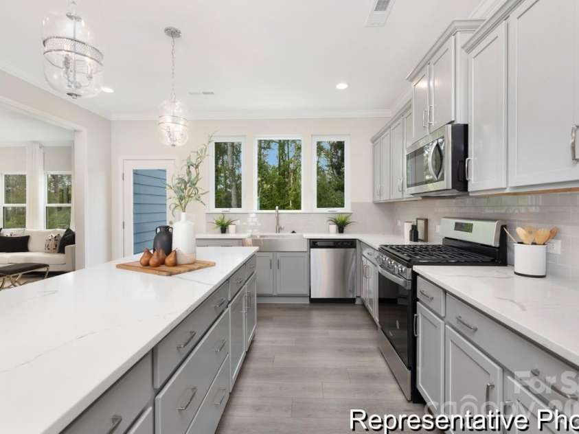 126 Pembroke Way, Albemarle, NC 28001.  MLS# CAR4412984, YatesRealty ID 42772. 