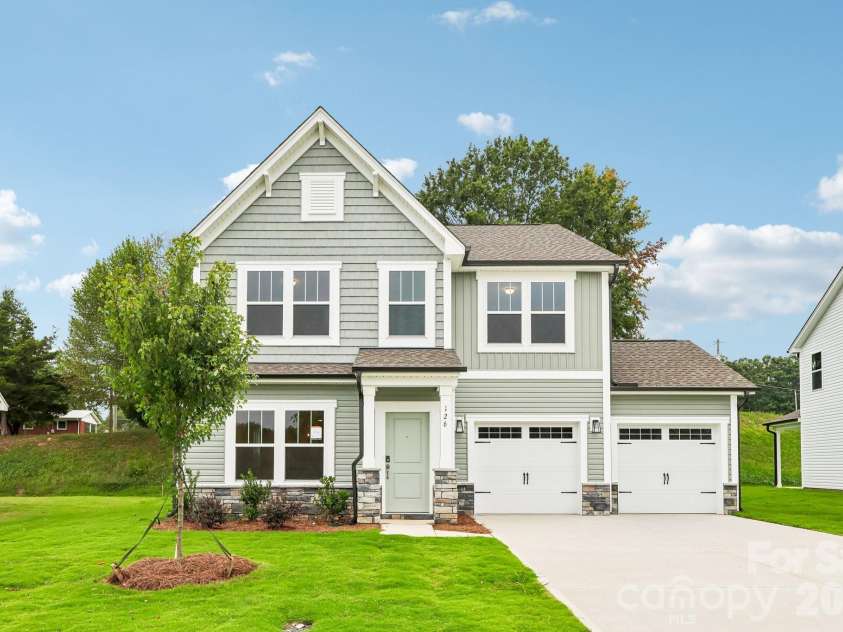 126 Pembroke Way, Albemarle, NC 28001.  MLS# CAR4412984, YatesRealty ID 42772. 